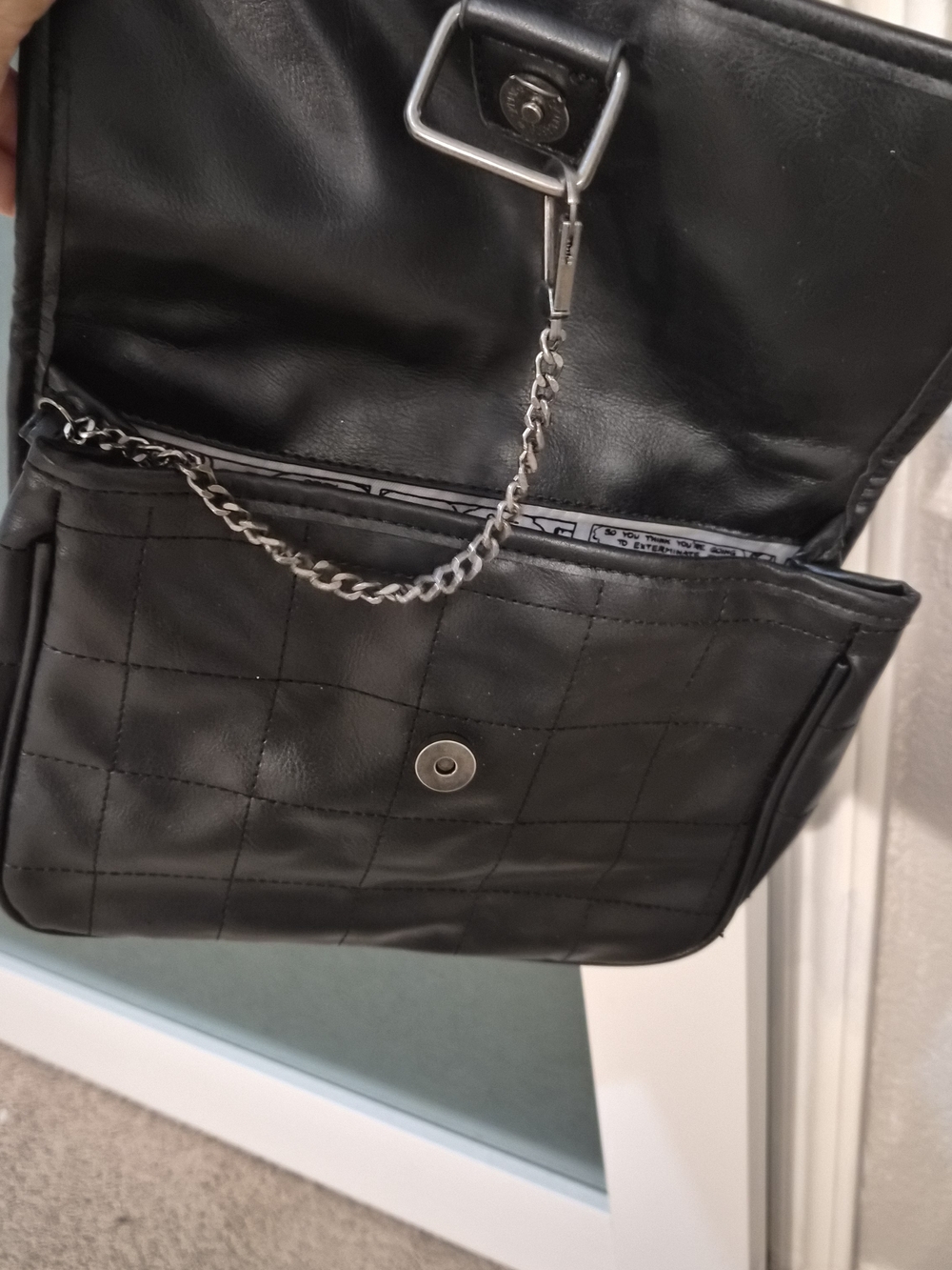 Mickey Mouse Black Quilted Cartoon-Print Shoulder Bag - Picture 4 of 8